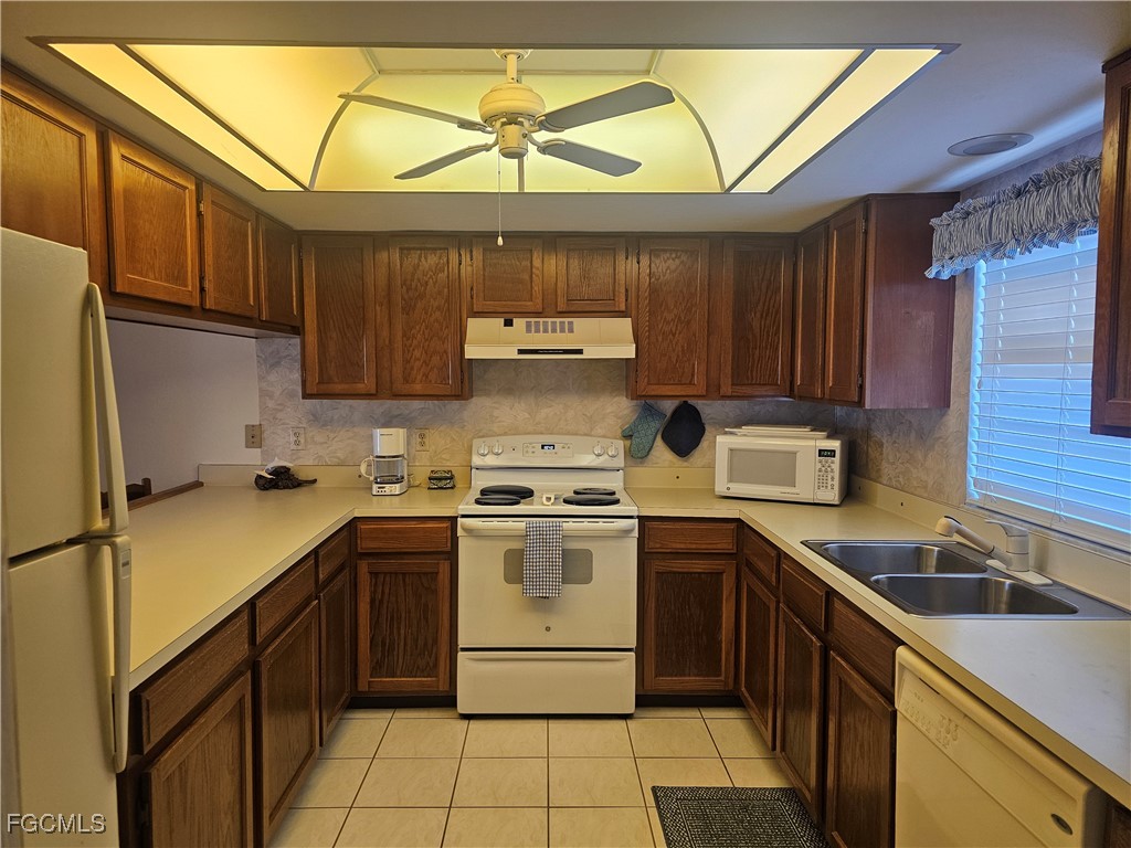 4521 Bay Beach LN 222