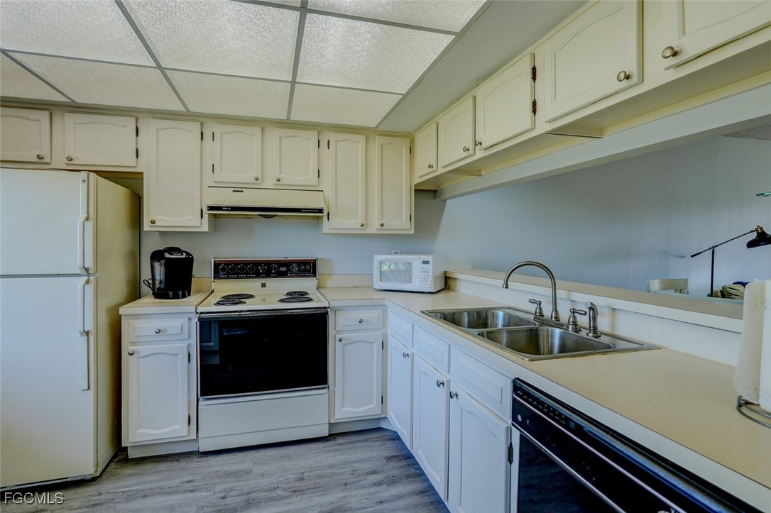 21440 Bay Village DR 122