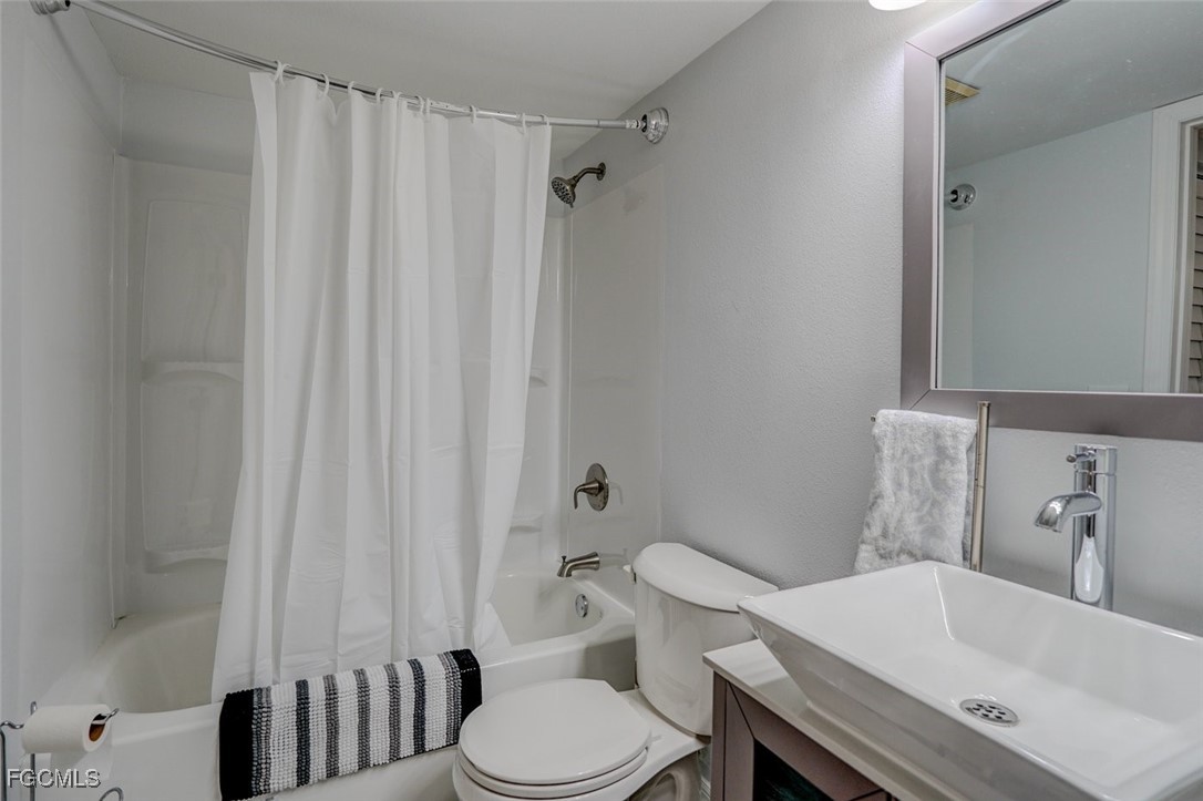21440 Bay Village DR 122