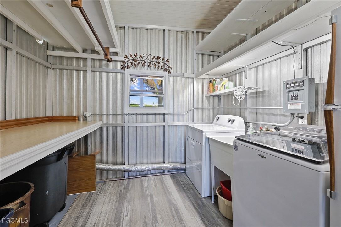 3159 Indian Village LN