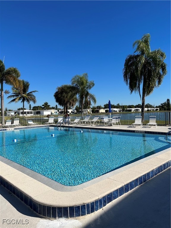 3159 Indian Village LN