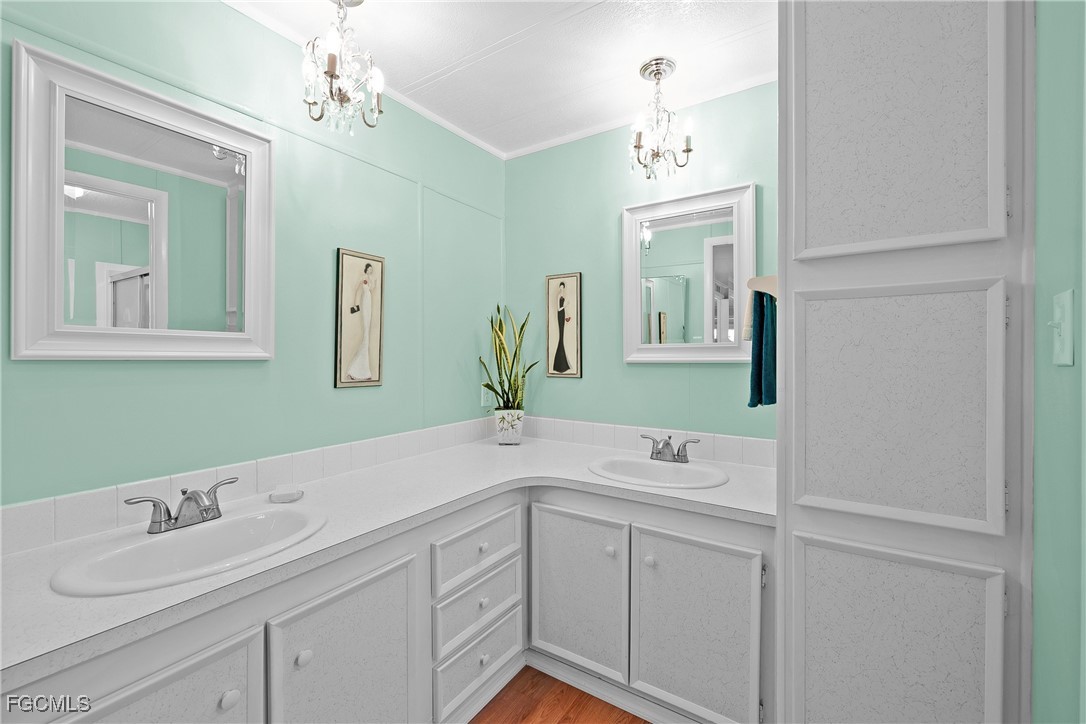 3159 Indian Village LN