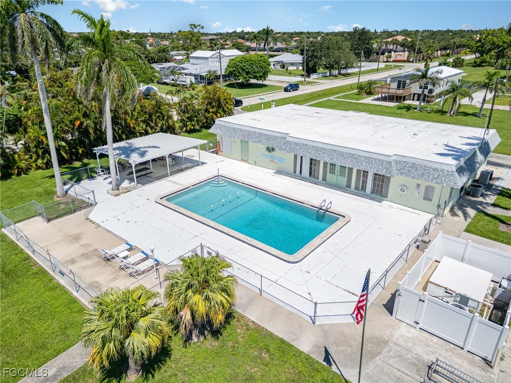 76 Birch BLVD