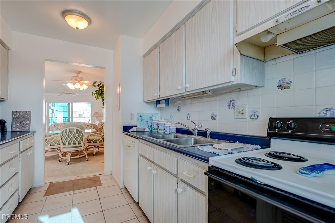 7400 Estero BLVD 210