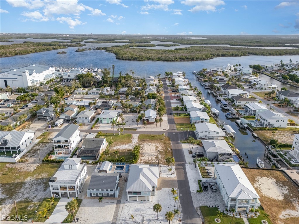 311 Bayland RD
