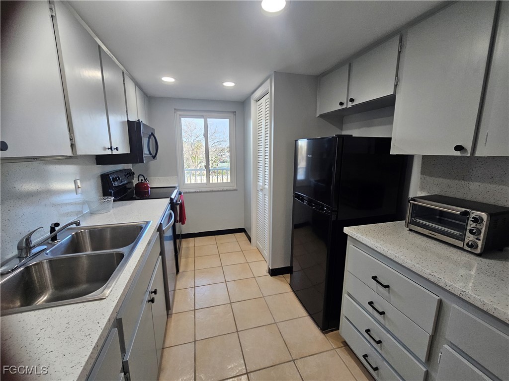 7400 Estero BLVD 214