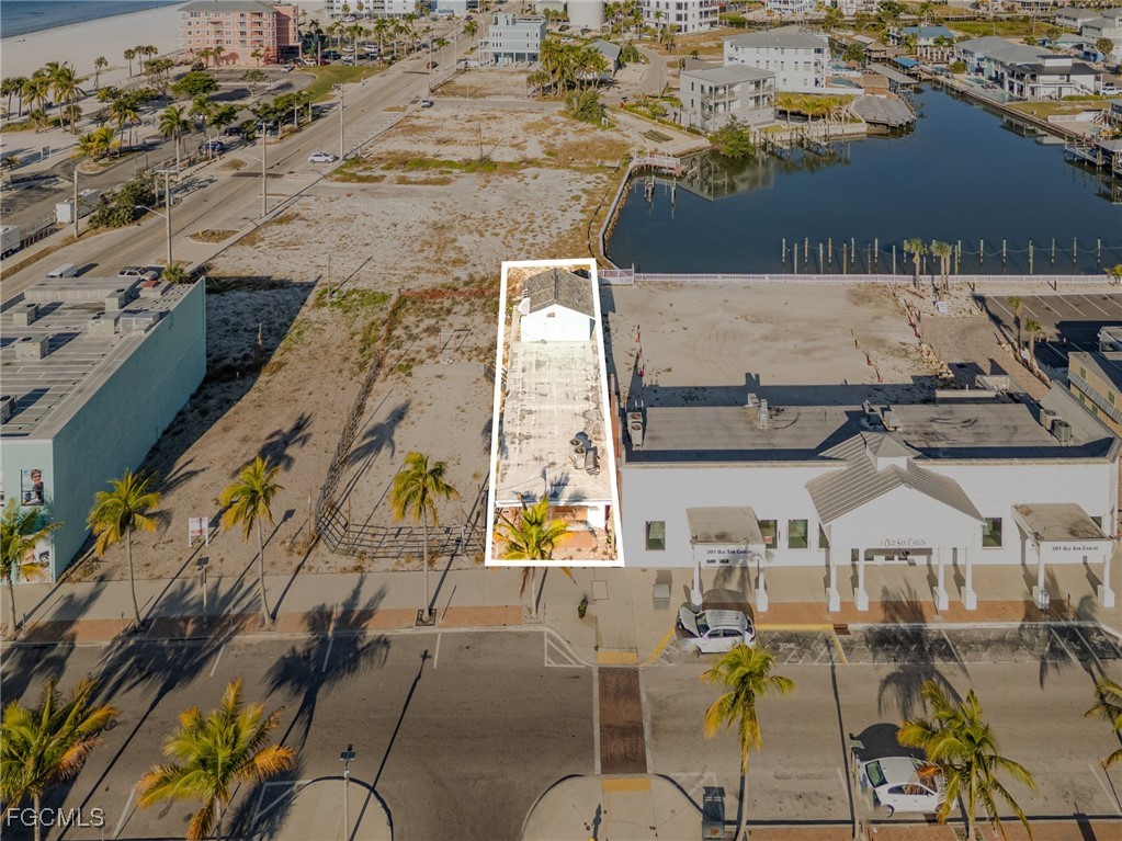 185 Old San Carlos BLVD