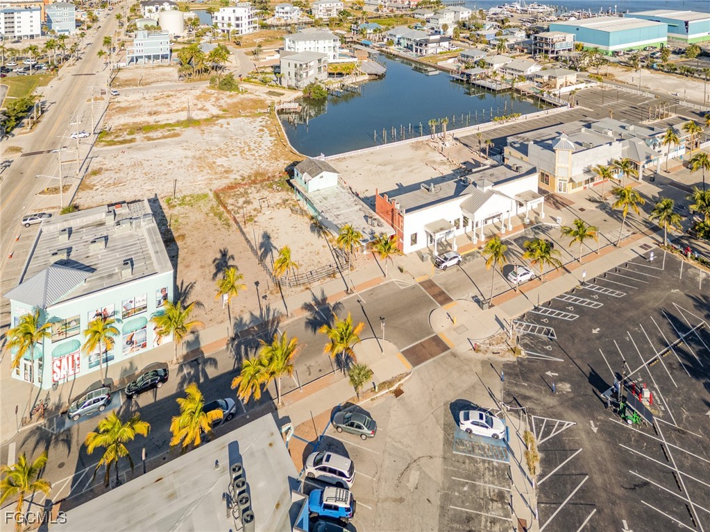 185 Old San Carlos BLVD