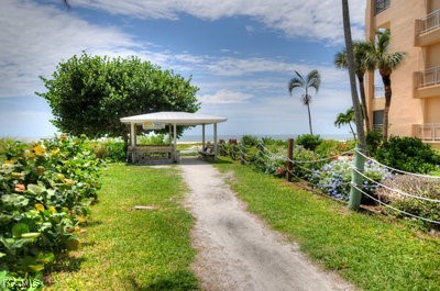 4411 Bay Beach LN 734