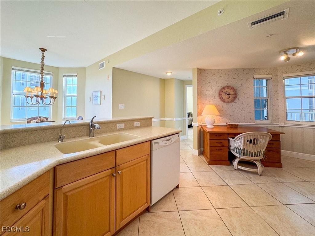 22724 Island Pines WAY 403