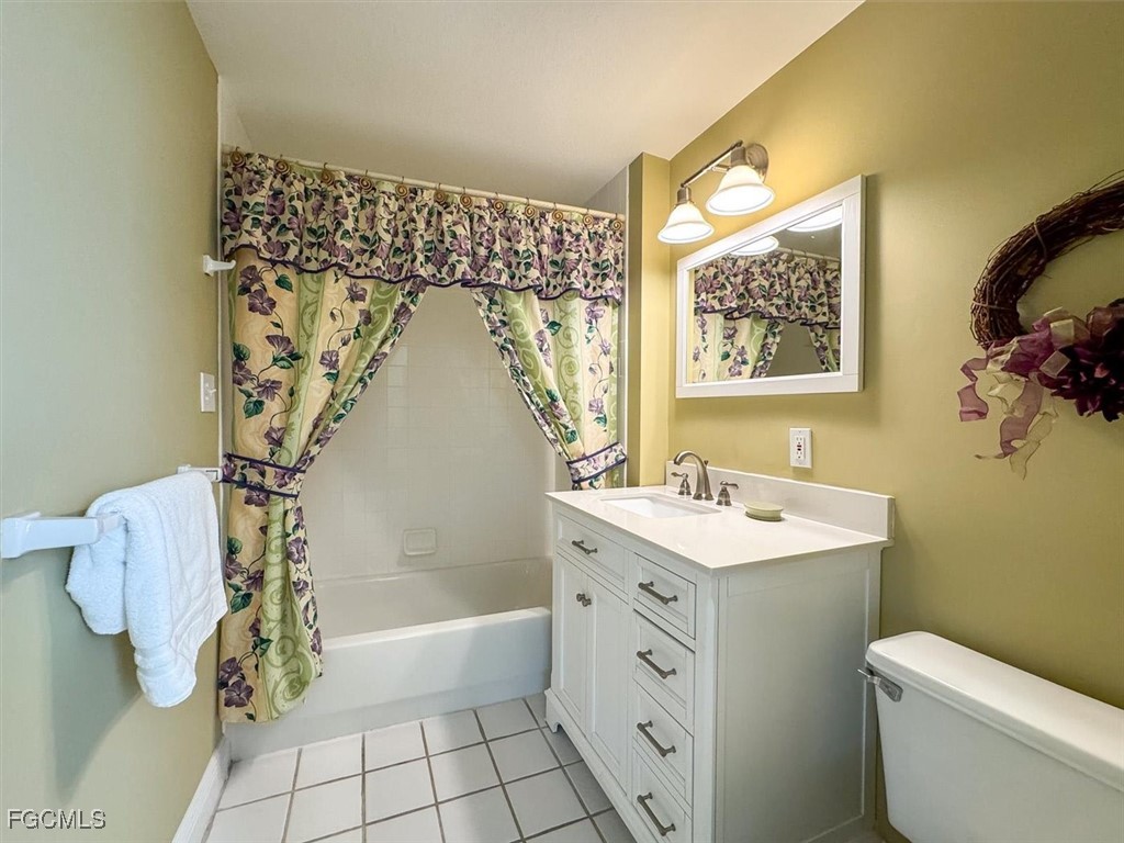 22724 Island Pines WAY 403