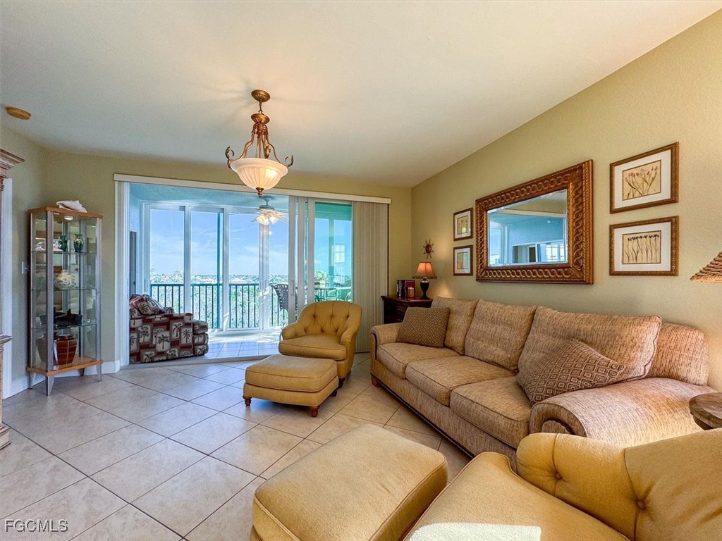 22724 Island Pines WAY 403