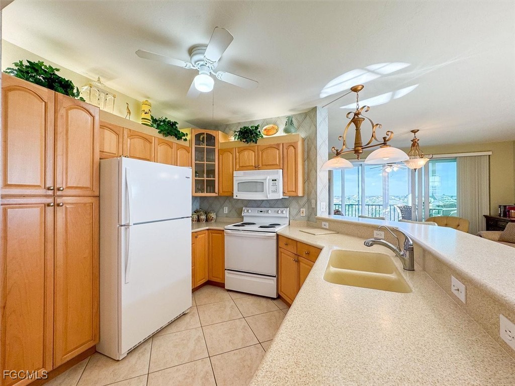 22724 Island Pines WAY 403