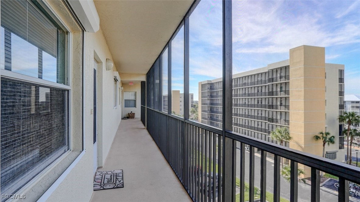 4431 Bay Beach LN 543