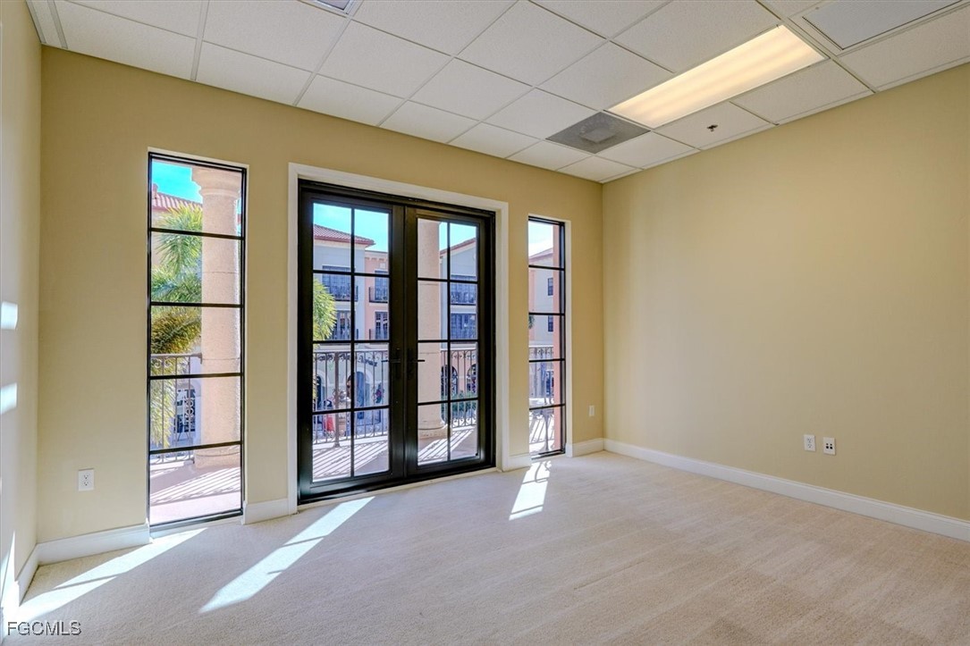 23190 Fashion DR P211 & P212