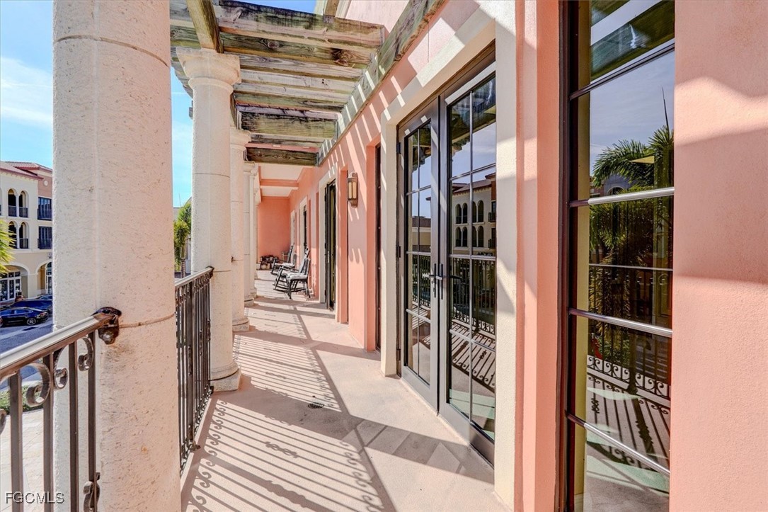 23190 Fashion DR P211 & P212