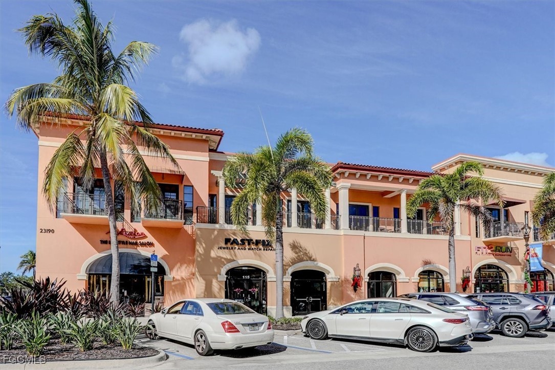 23190 Fashion DR P211 & P212