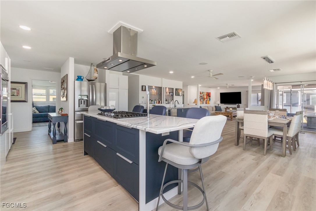 240 Driftwood LN