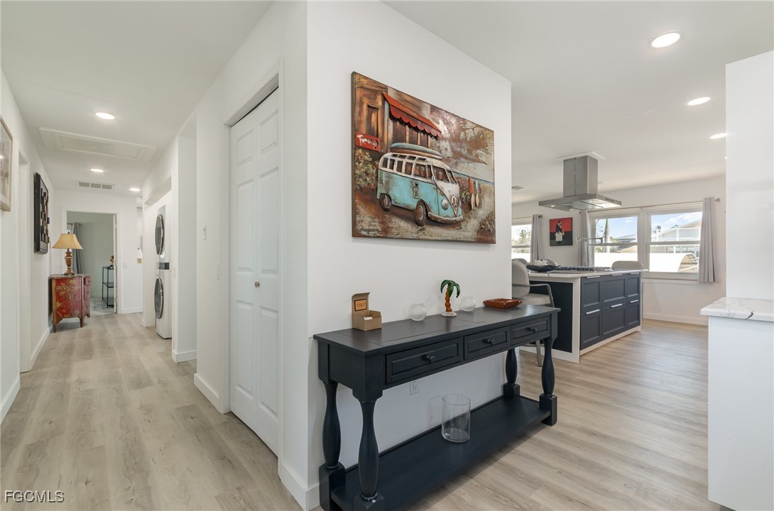 240 Driftwood LN