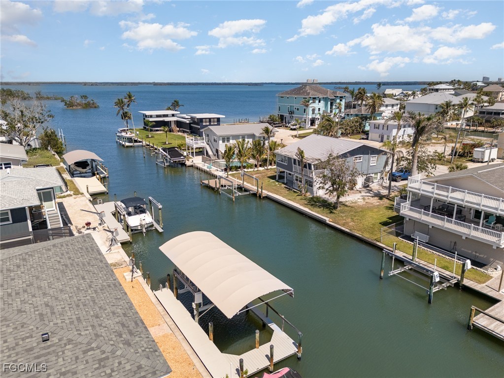 240 Driftwood LN