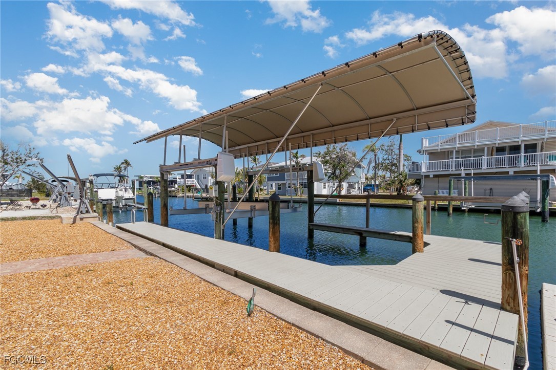 240 Driftwood LN