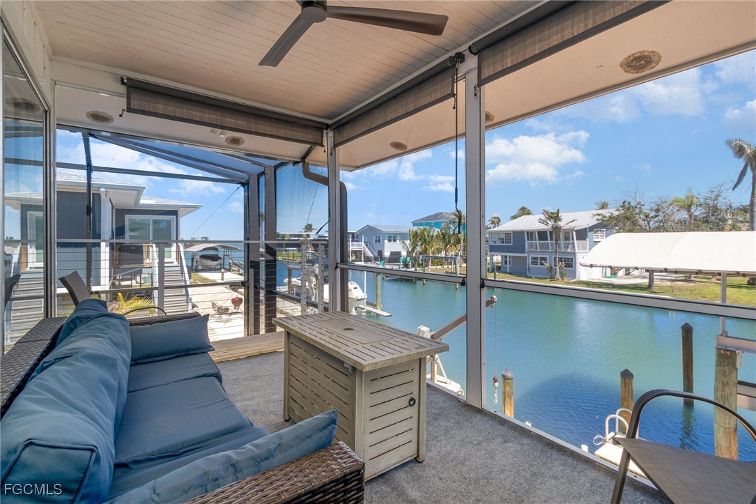 240 Driftwood LN