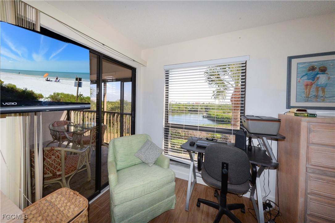 21490 Bay Village DR 264