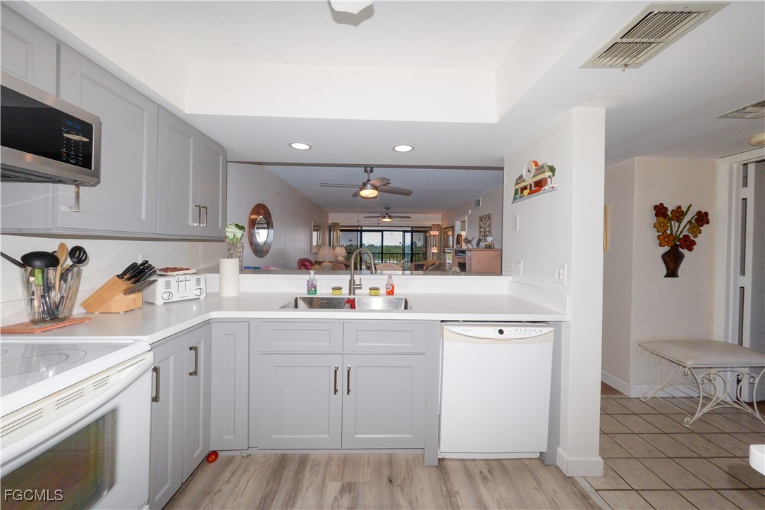 21490 Bay Village DR 264