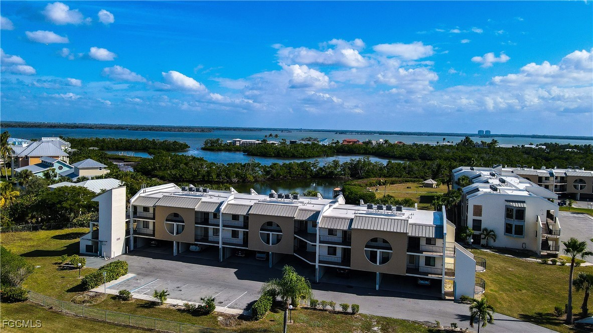 21490 Bay Village DR 264