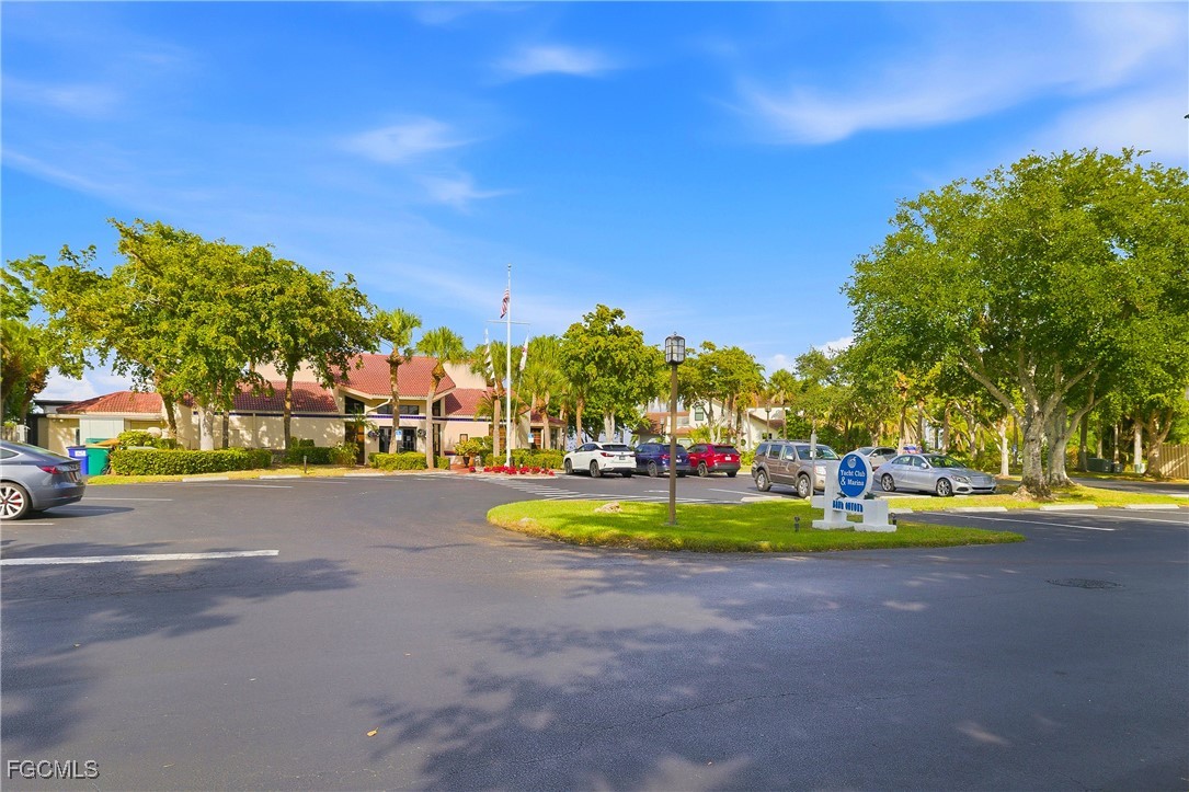 9718 Caloosa Yacht And Racquet Club DR