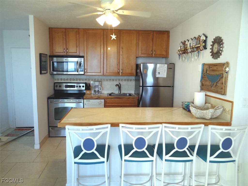 7330 Estero BLVD 605