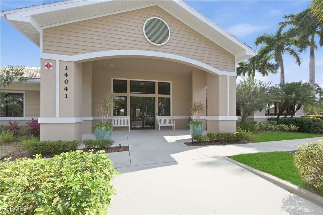14192 Hilton Head DR