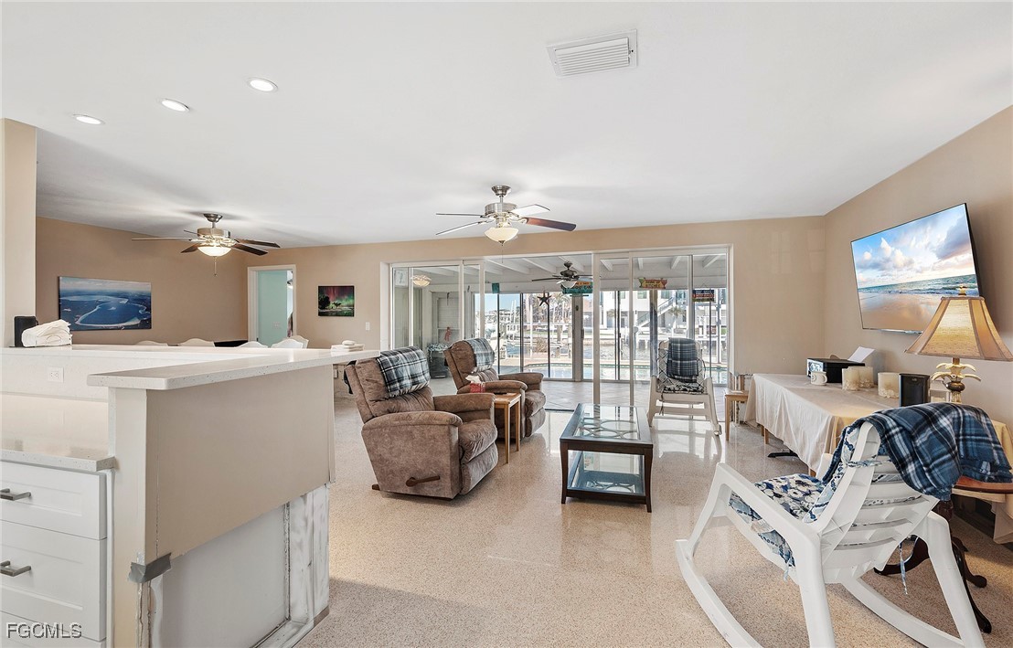 49 Fairview BLVD
