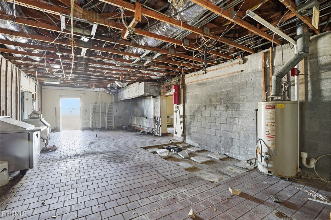 16541 San Carlos BLVD