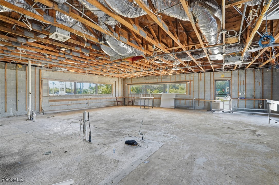 16541 San Carlos BLVD