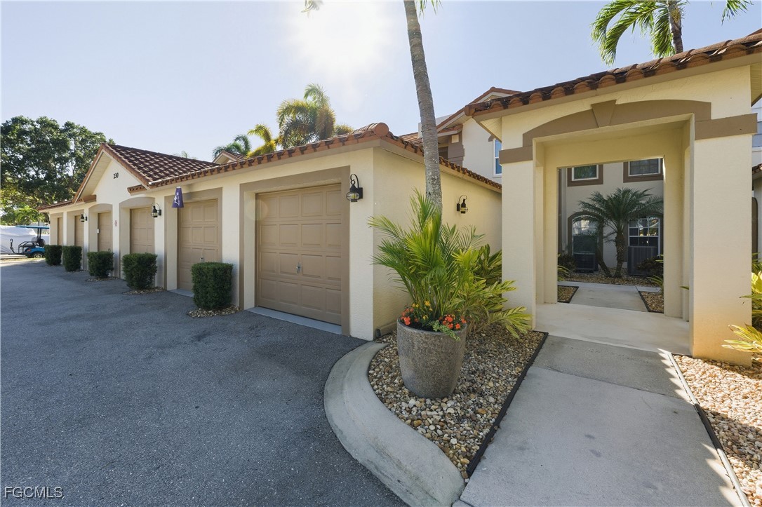 230 Newport DR 602