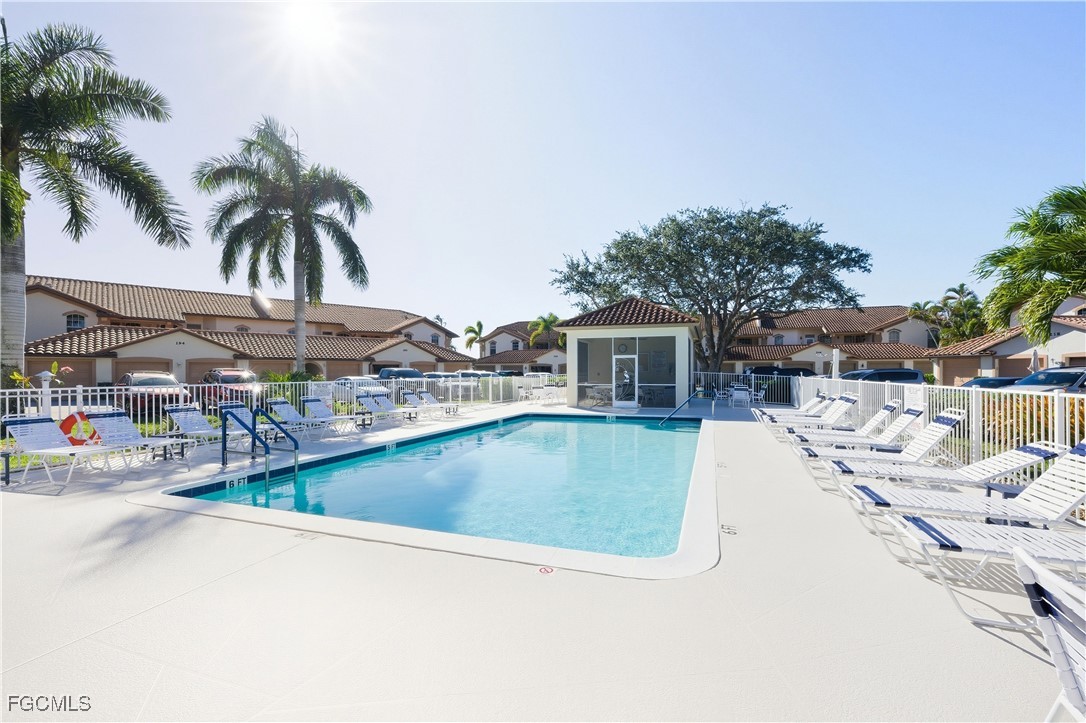230 Newport DR 602