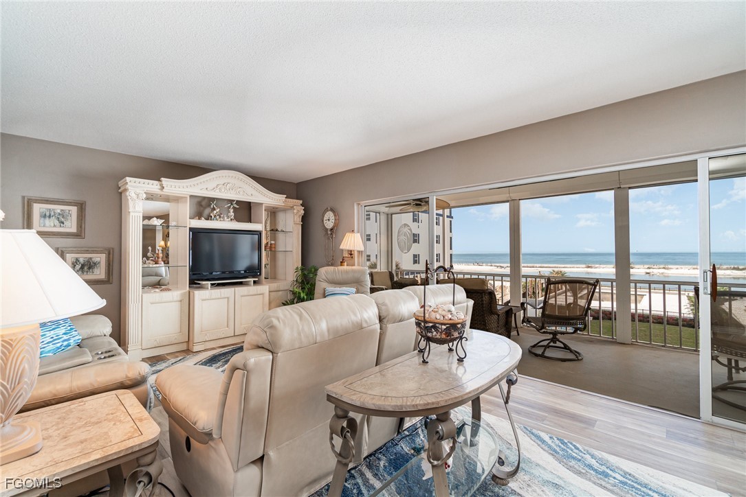 7000 Estero BLVD 205