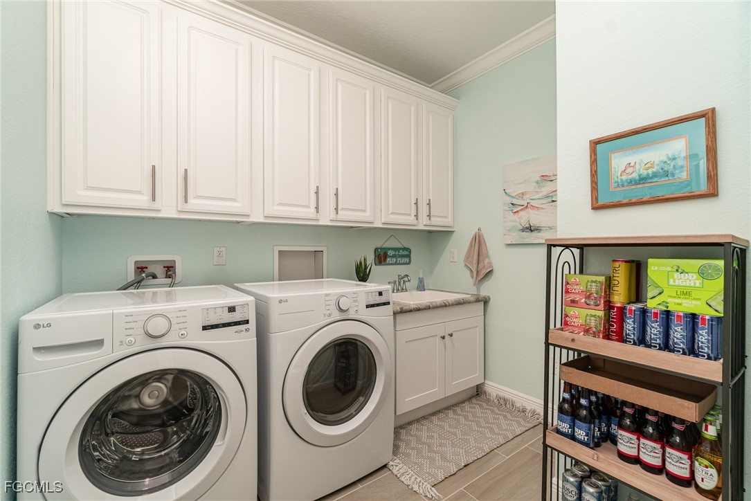 11511 Dogwood LN