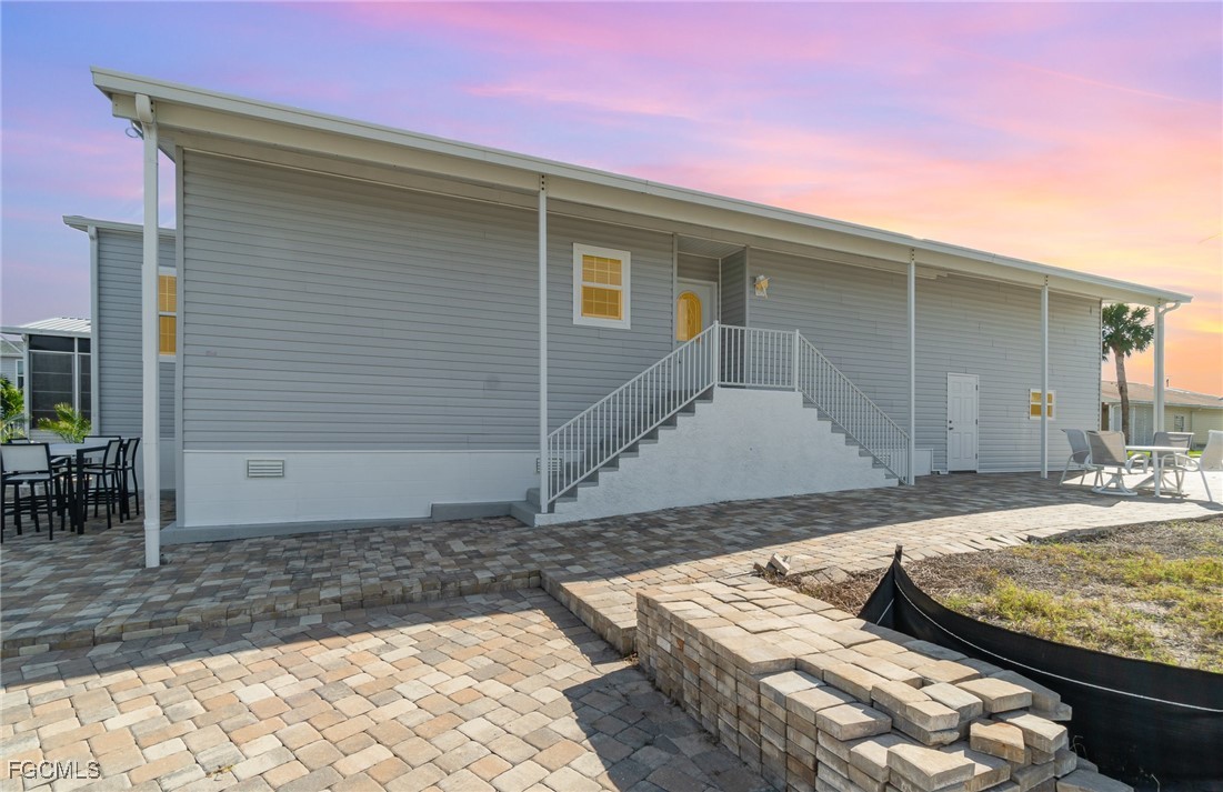 11511 Dogwood LN