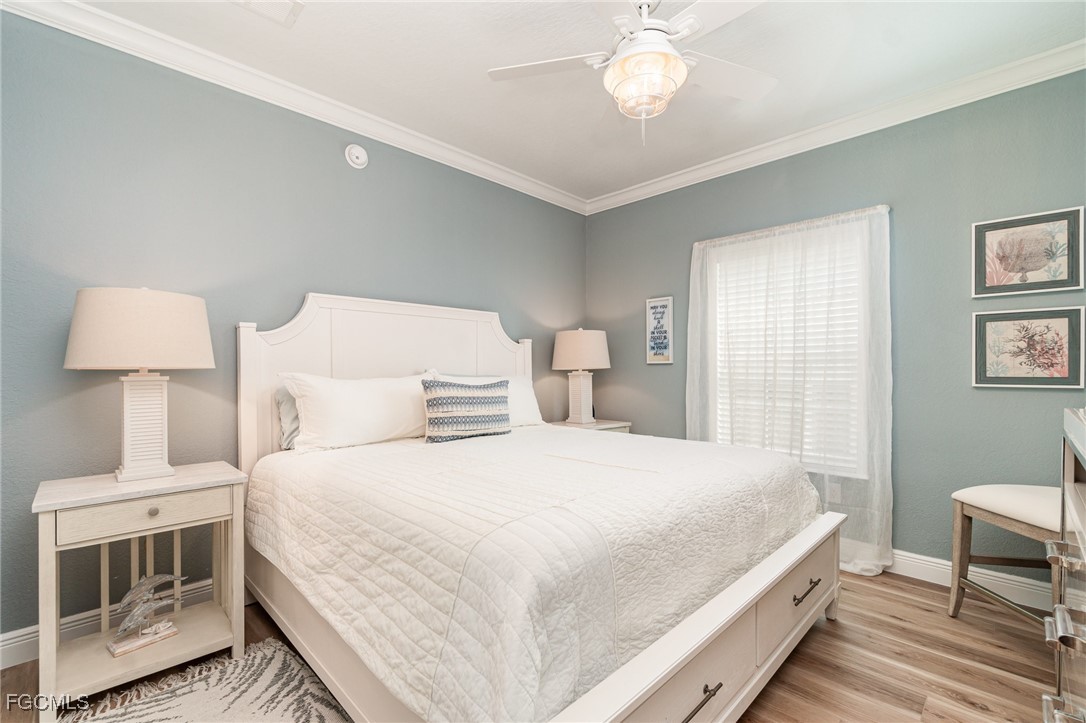 11511 Dogwood LN