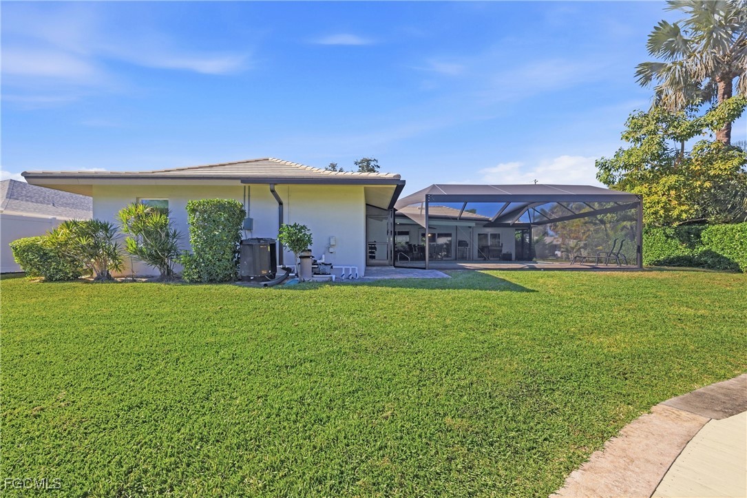 6807 Azalea LN