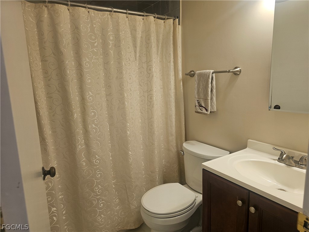 6893 Estero BLVD 446