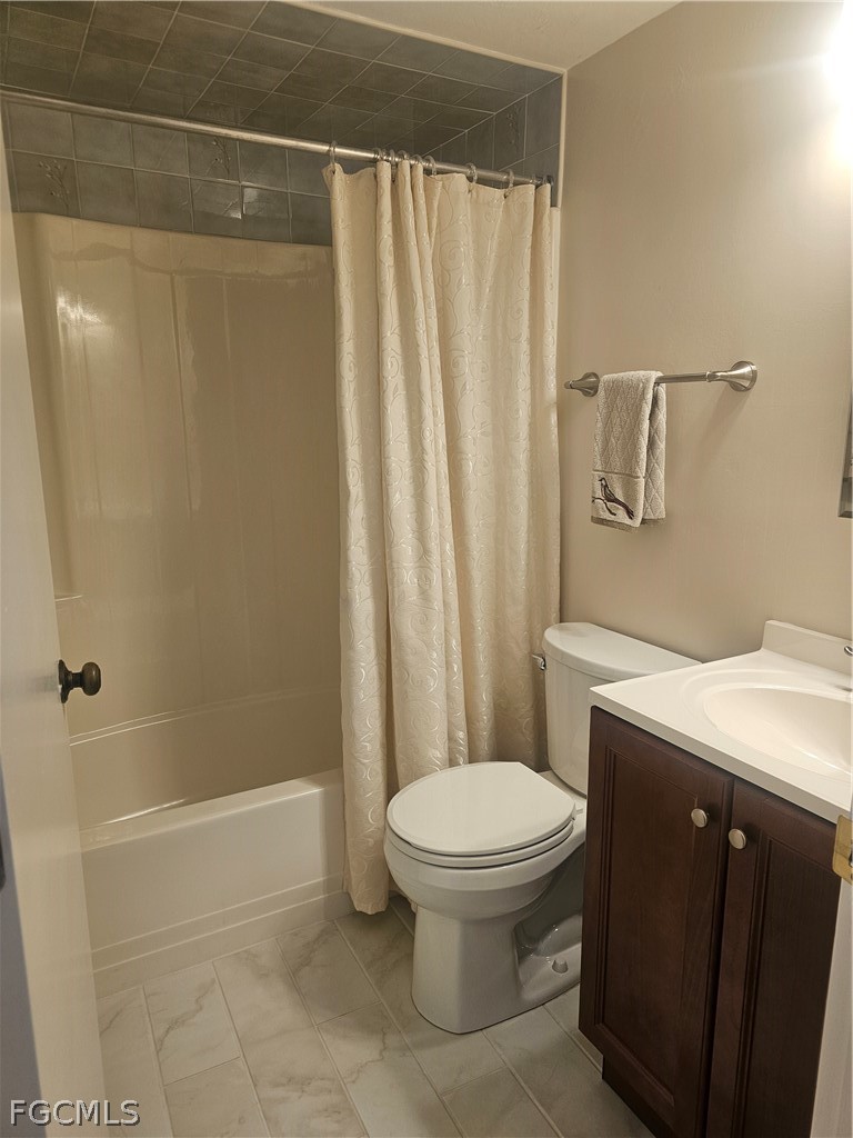 6893 Estero BLVD 446