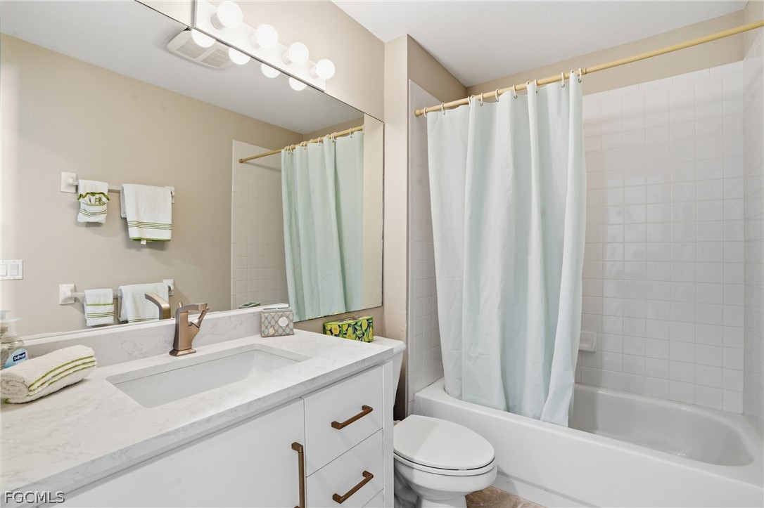 15054 Tamarind Cay CT 706