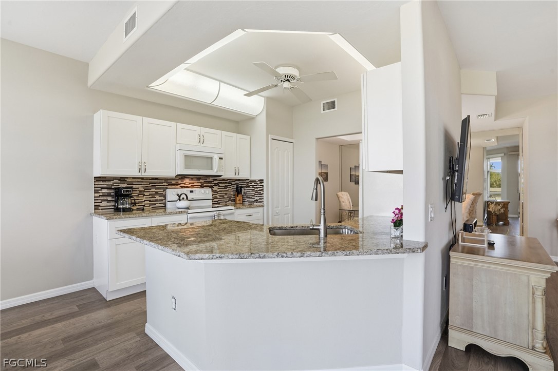 15054 Tamarind Cay CT 706