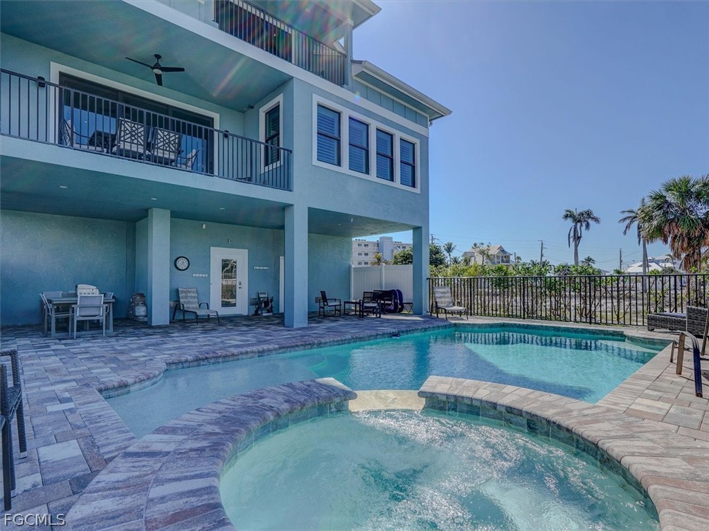 8327 Estero BLVD