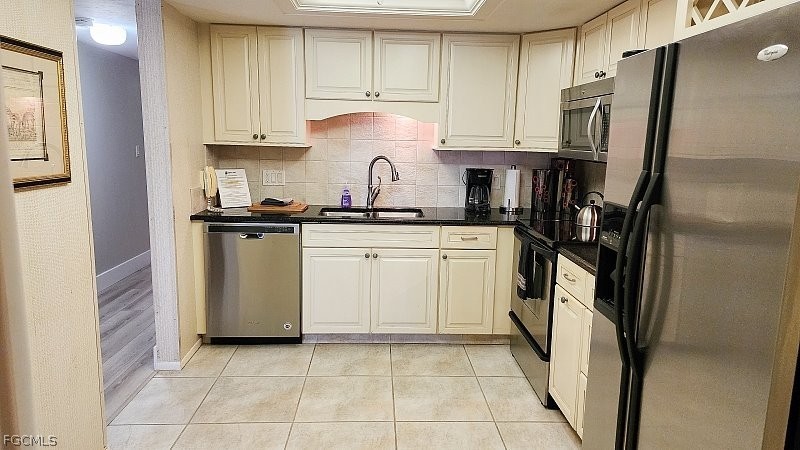 6612 Estero BLVD 1104