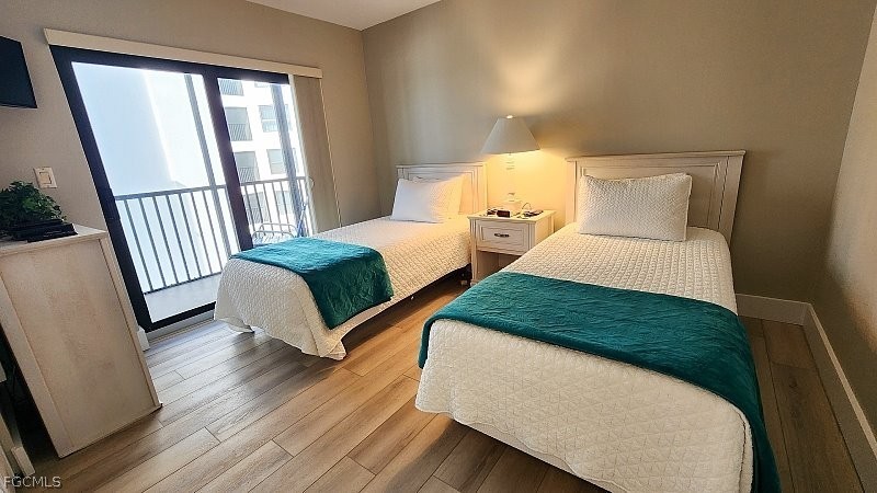 6612 Estero BLVD 1104