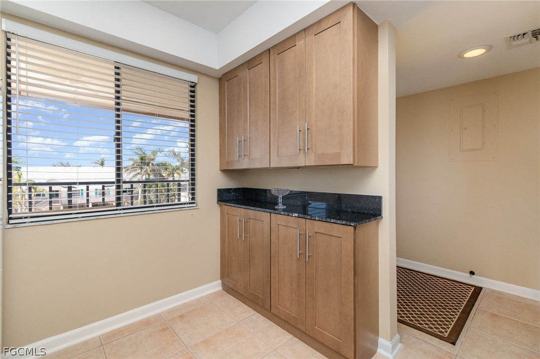 21490 Bay Village DR 261